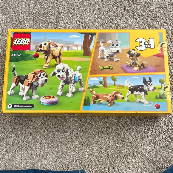 Lego Creator 3 in 1 Dogs New Never Opened - Picture 2 of 2